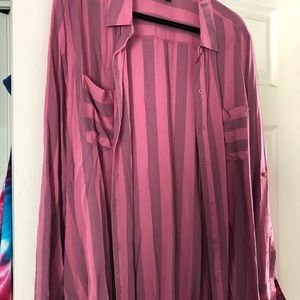 Women’s NWT long sleeve shirt